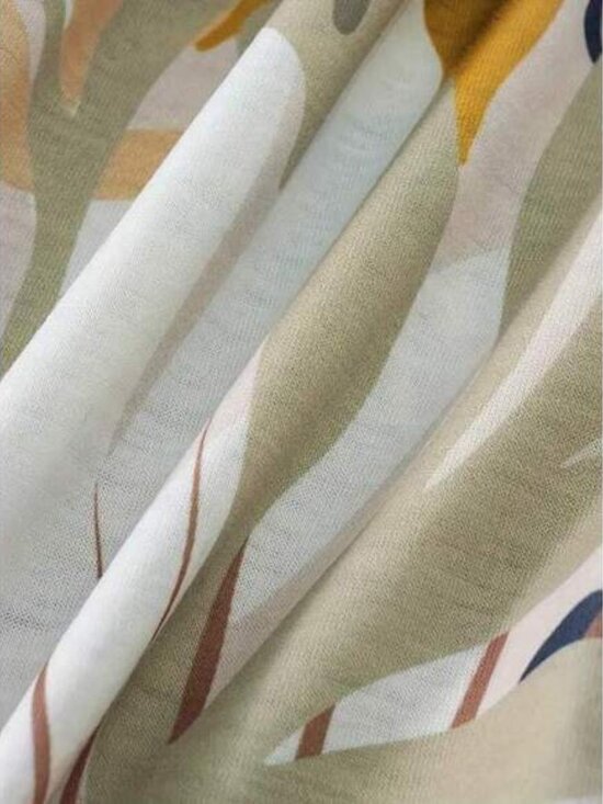 Women's Casual Ditsy Floral Dress, Spring/Summer - Picture 5 of 6